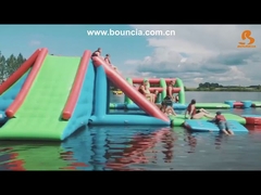 Bouncia sucesso inflável flutuante parque aquático infláveis de água