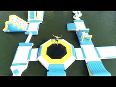 Trampolim Flutuante de Água Inflável em PVC Material Durável